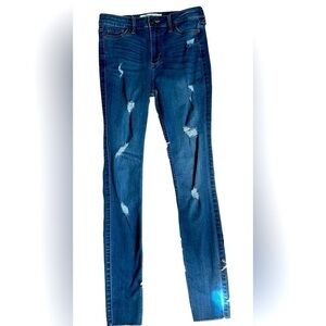 HOLLISTER High Rise Super Skinny Distressed Raw Hem Jeans, Size W24/L28, GUC.